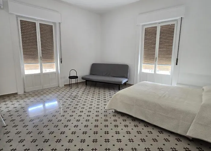 Rum i privatbostad Giuadel Casa