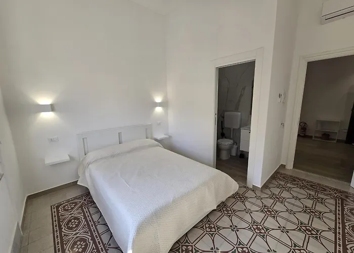 Giuadel Casa *
